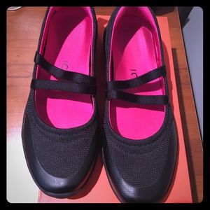 Vionic Agile Opal Mary Janes